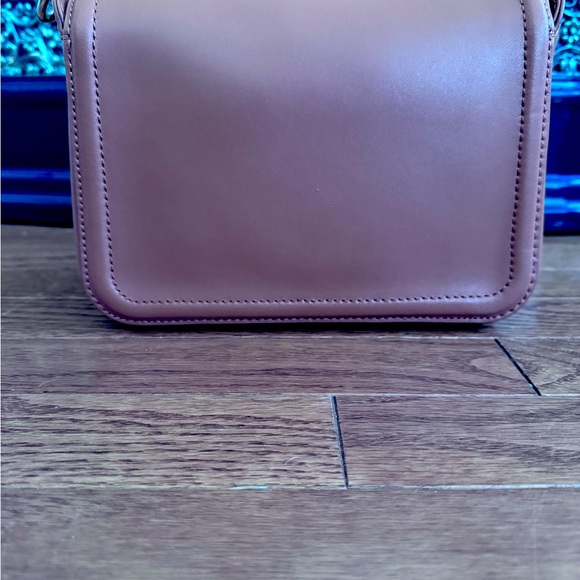 Marc Jacob’s Crossbody Bag - Picture 9 of 10